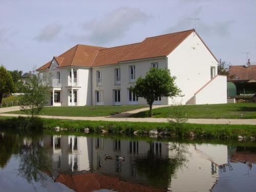 L'Oree Des Chateaux Bracieux Eksteriør billede